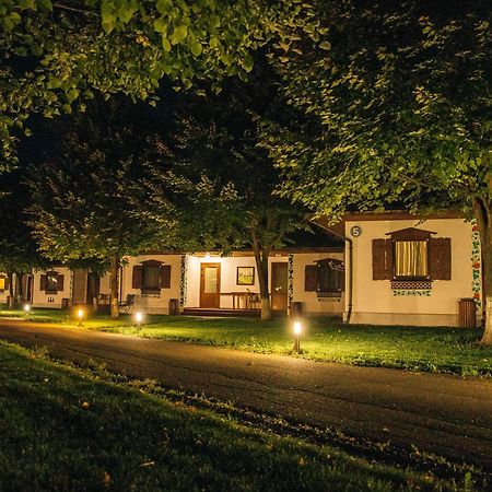 Bereg Holiday Park Svetlogorskoye ภายนอก รูปภาพ