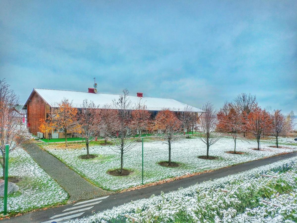 Bereg Holiday Park Svetlogorskoye ภายนอก รูปภาพ