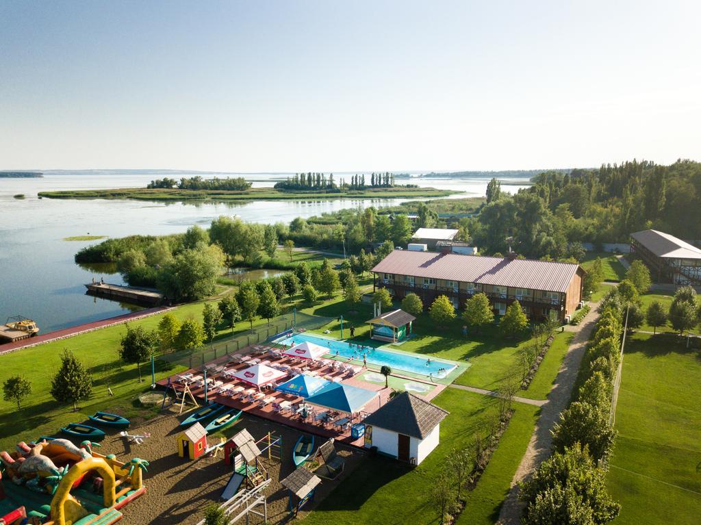 Bereg Holiday Park Svetlogorskoye ภายนอก รูปภาพ